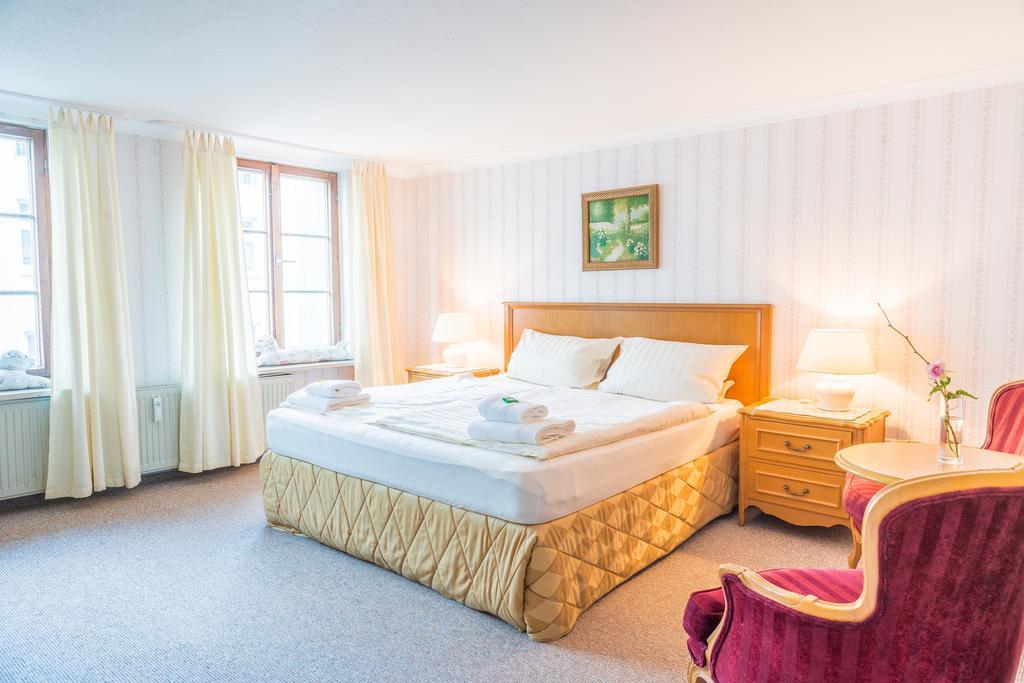 Romantisches Hotel Zur Traube Schwerin Schwerin  Habitación foto